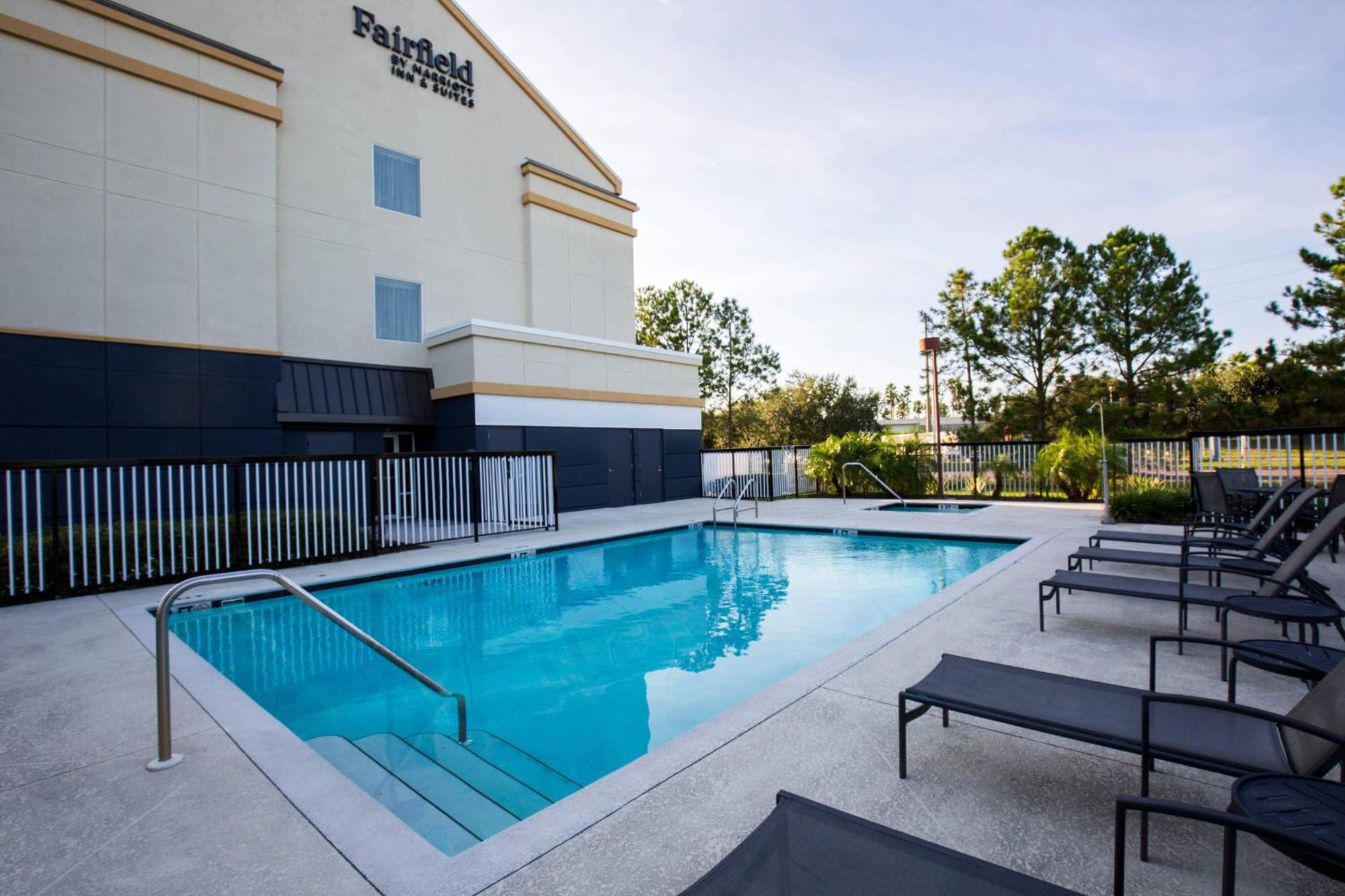 Fairfield Inn & Suites Tampa Fairgrounds/Casino Orient Park Exterior photo